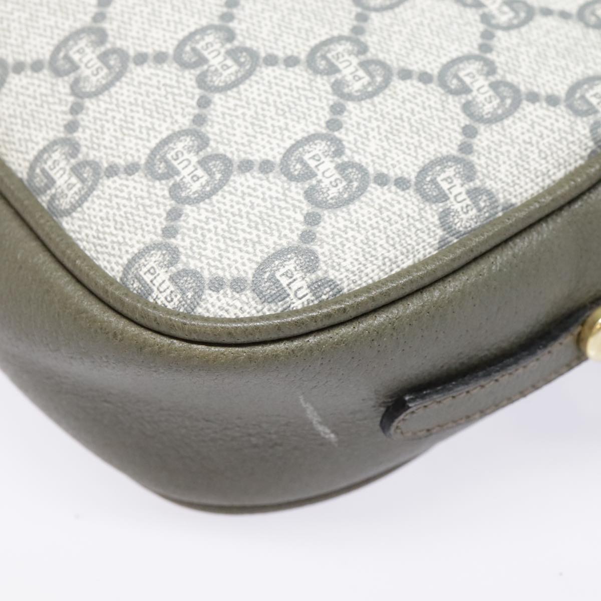 GUCCI GG Plus Supreme Shoulder Bag PVC Gray Gold 90605