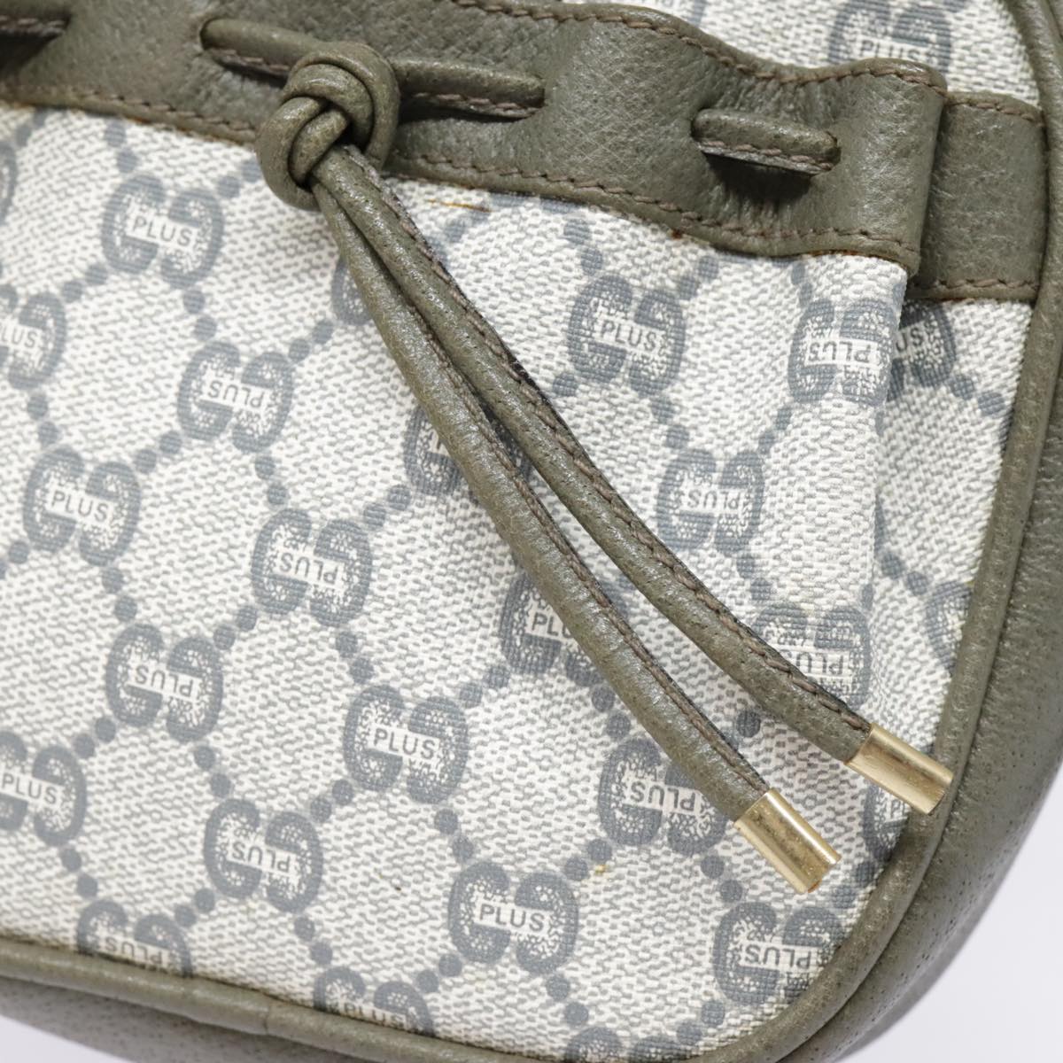 GUCCI GG Plus Supreme Shoulder Bag PVC Gray Gold 90605