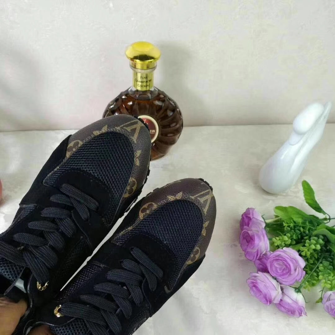 GLM - LUV Run Away Sneaker
