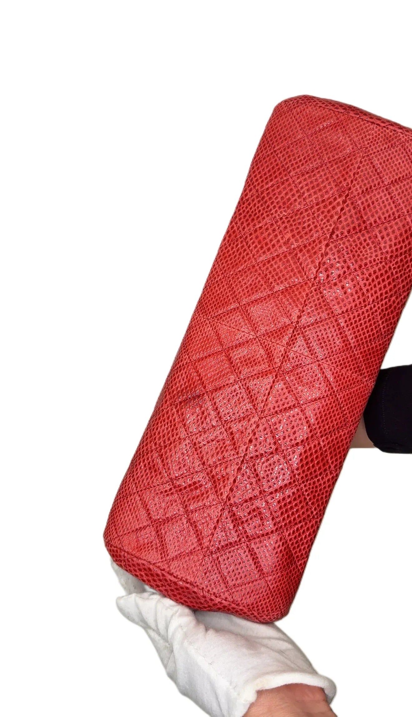 Chanel Red Quilted Lizard Leather Medium B2-19