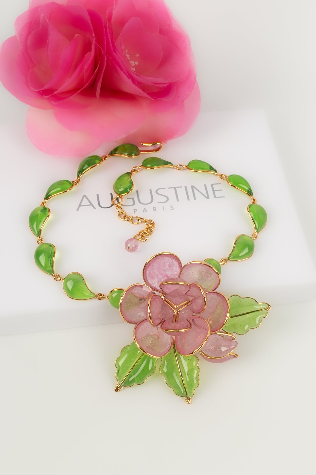 Collier fleur Augustine