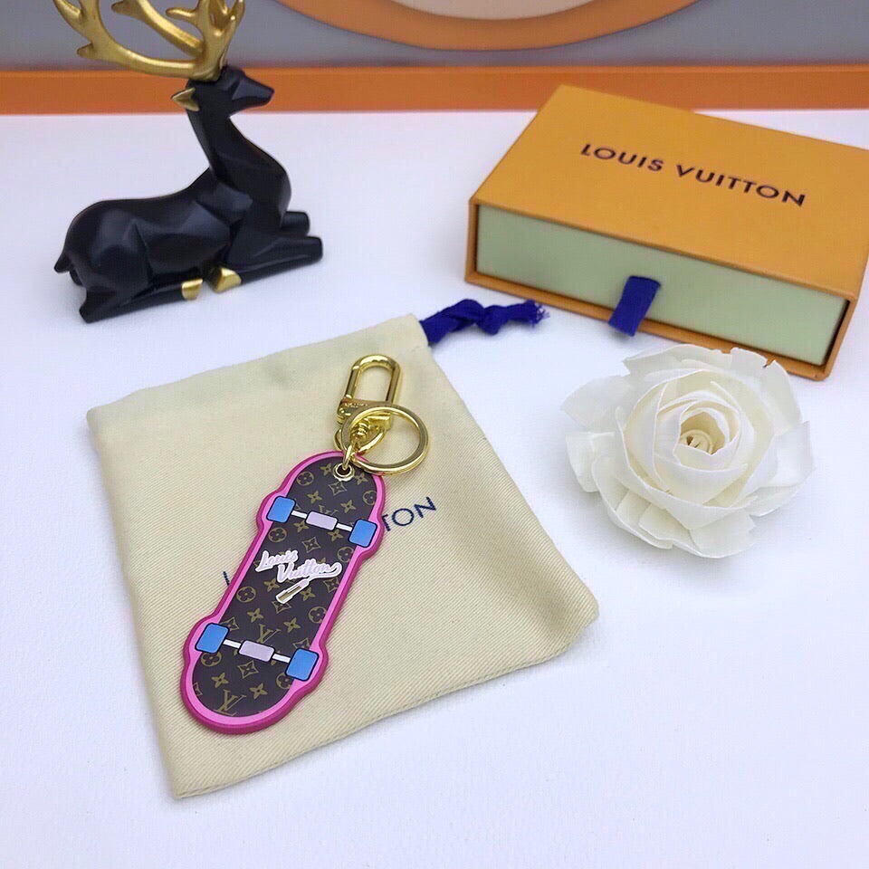 GLM - Top Quality Keychains LUV 019