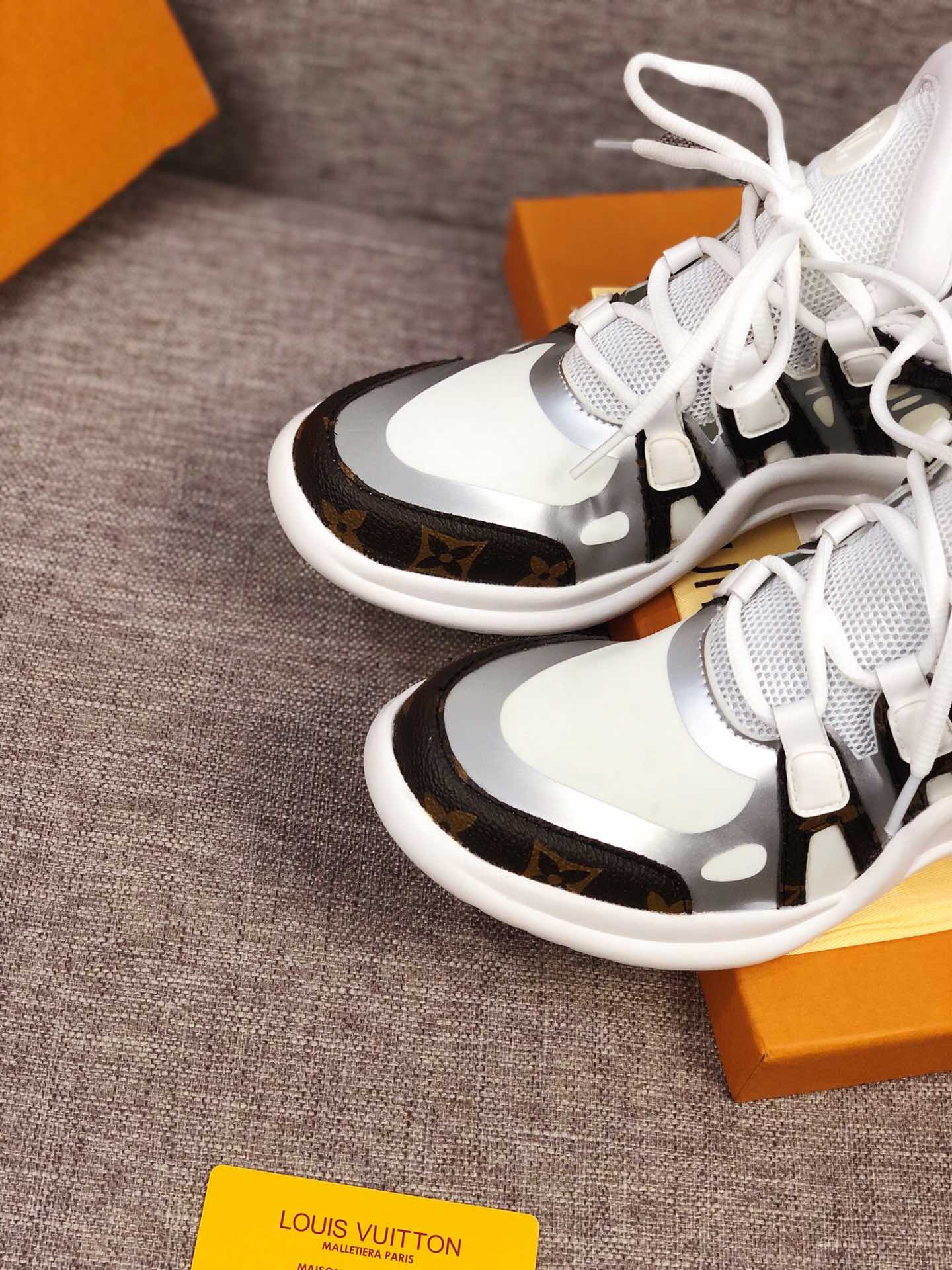 GLM - LUV Archlight White Brown Sneaker
