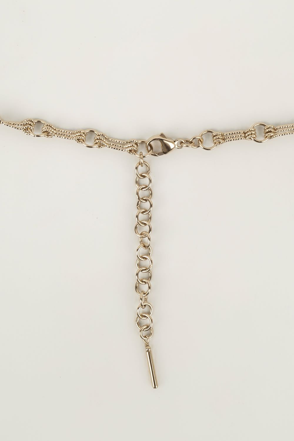 Collier Chanel DÃƒÆ’Ã‚Â©filÃƒÆ’Ã‚Â©