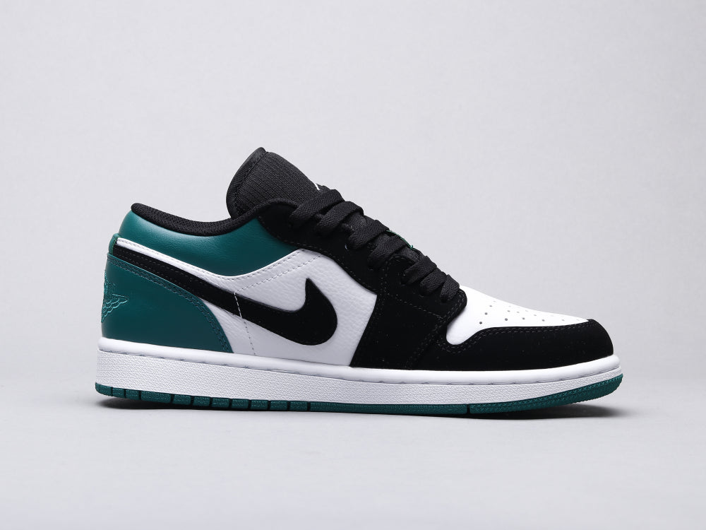 GLM - AJ1 black and green toes