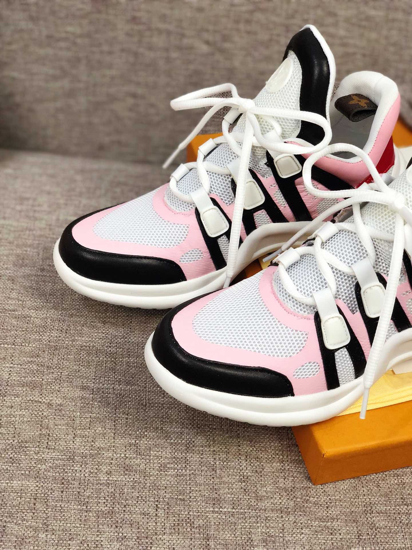 GLM - LUV Archlight Pink Black Sneaker