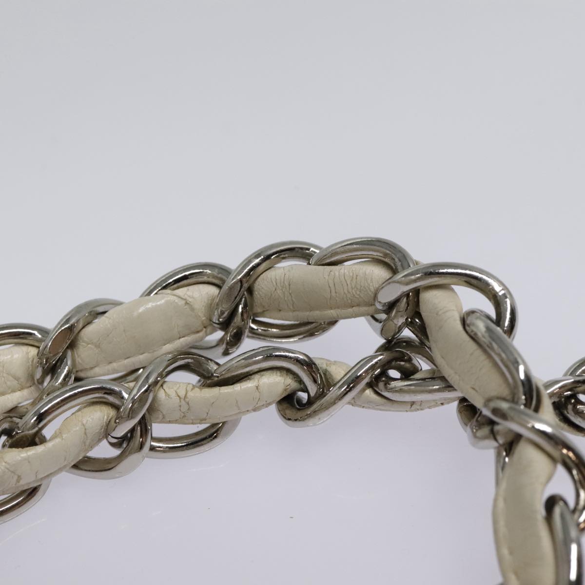 CHANEL Chain Shoulder Bag Leather White CC 93890