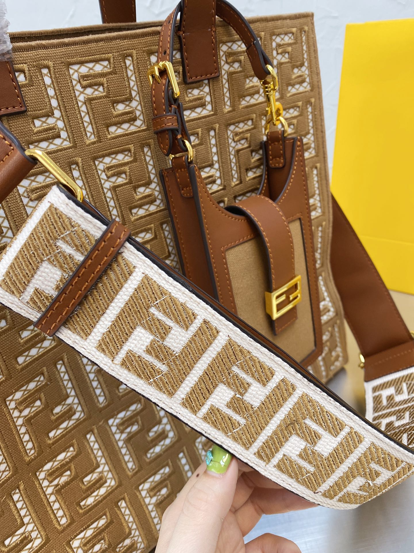 GLM - Top Quality Bags FEI 137