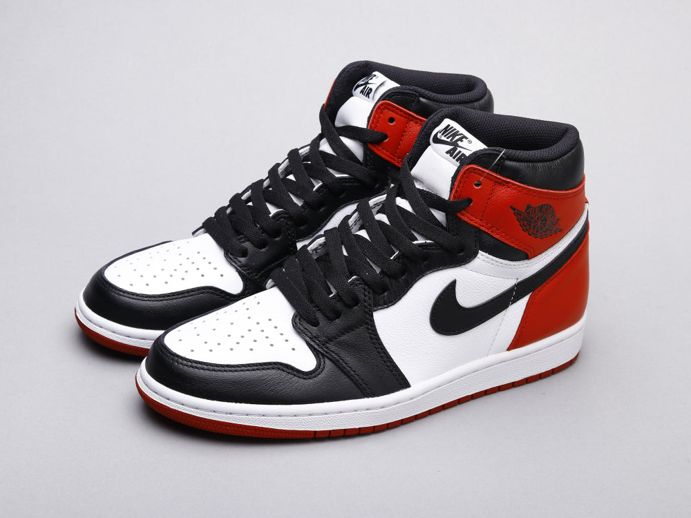 GLM - AJ1 black toe