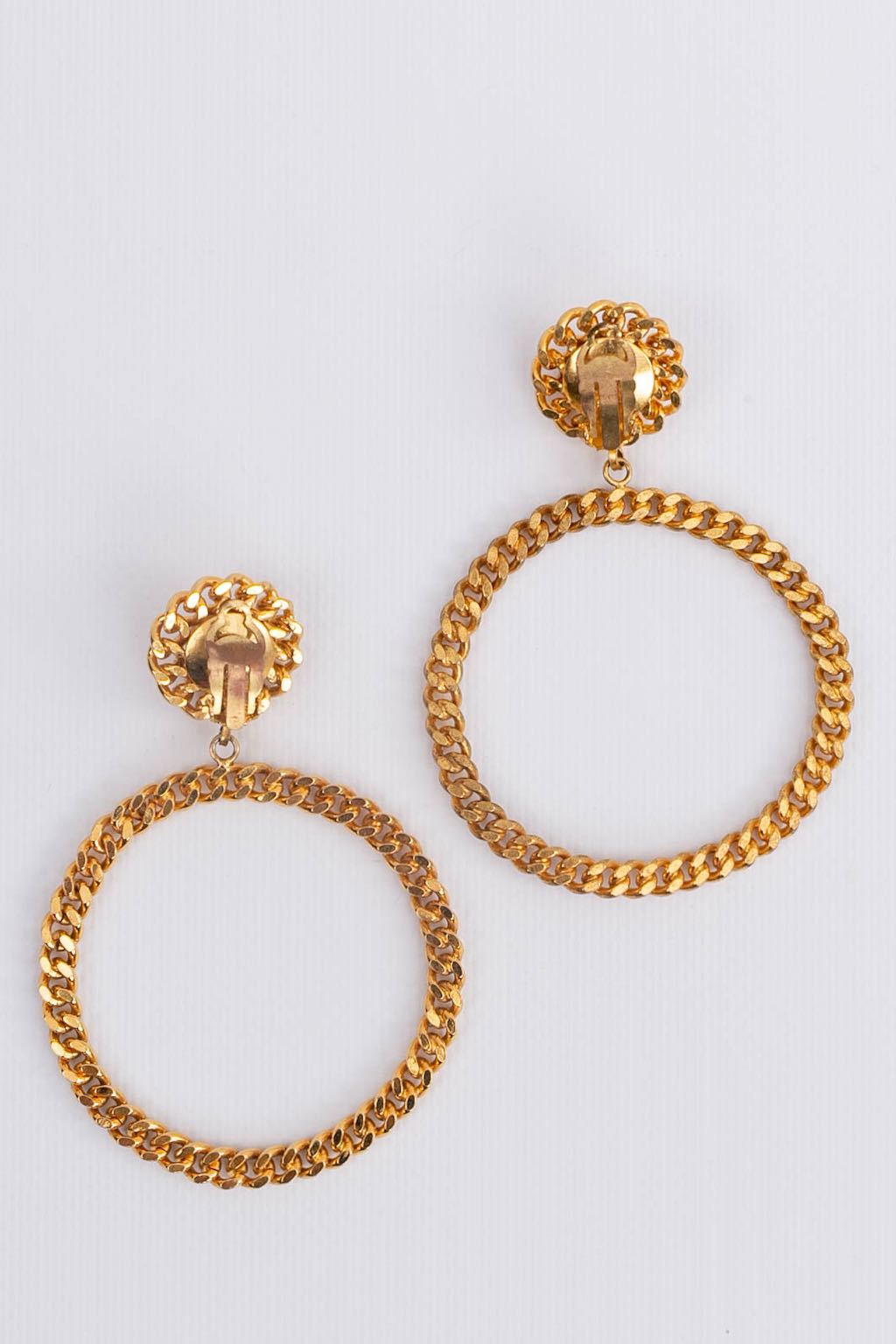 Boucles d'oreilles dorÃ©es Chanel