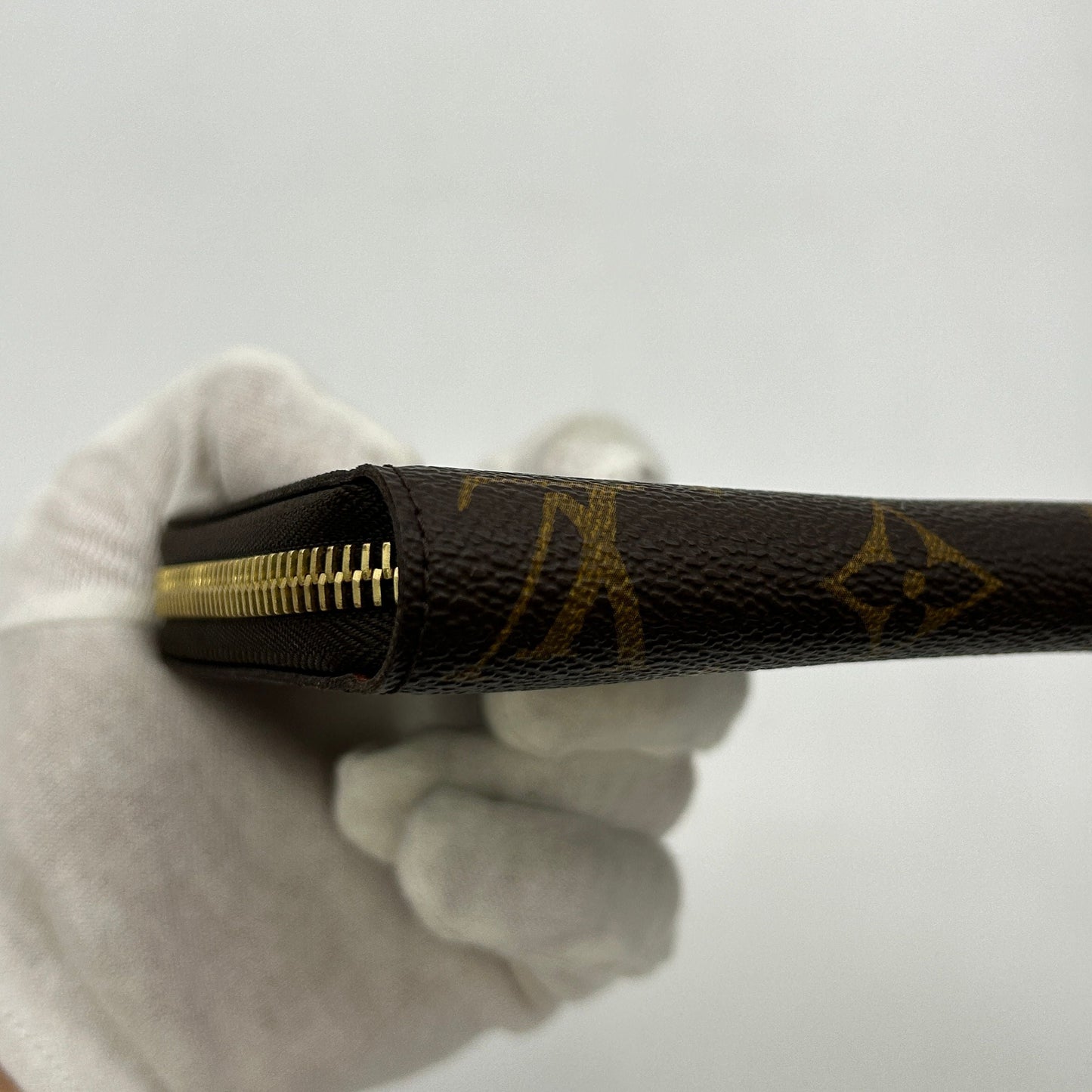Louis Vuitton Long Wallet Round Zipper Monogram ITJ5DWQQXB30