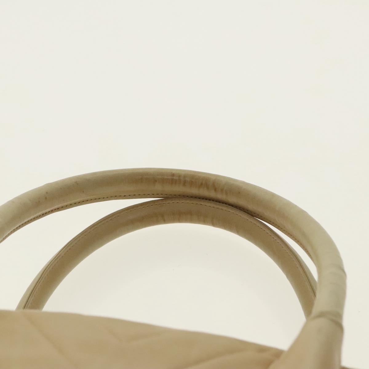 CHANEL V Stitch Hand Bag Lamb Skin Beige Gold CC 95608