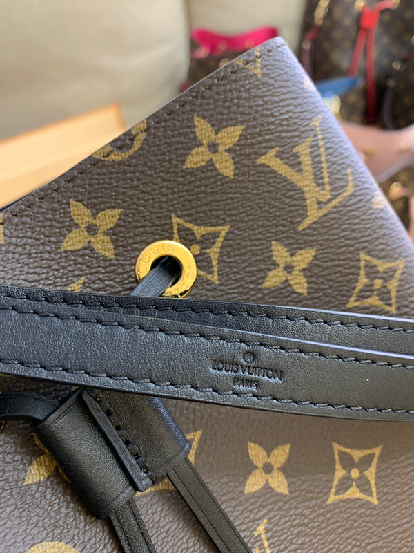 Satchel Bags - GUC Bags - 2492