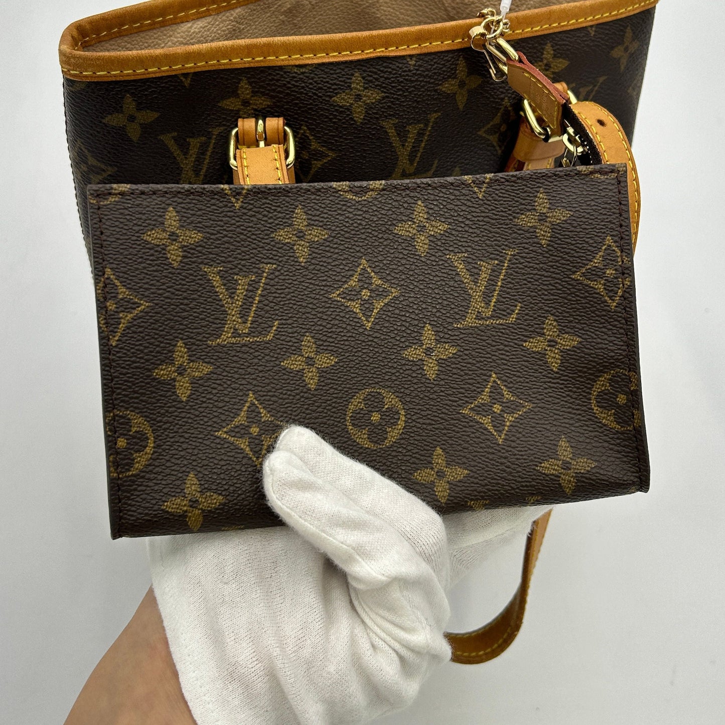 LOUIS VUITTON Monogram Bucket PM Shoulder Bag lv8857cc