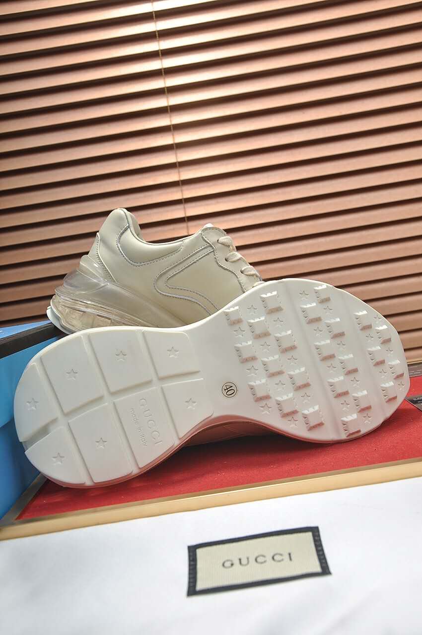 GLM-GCI  Rhyton Chunky Logo Sneaker 060