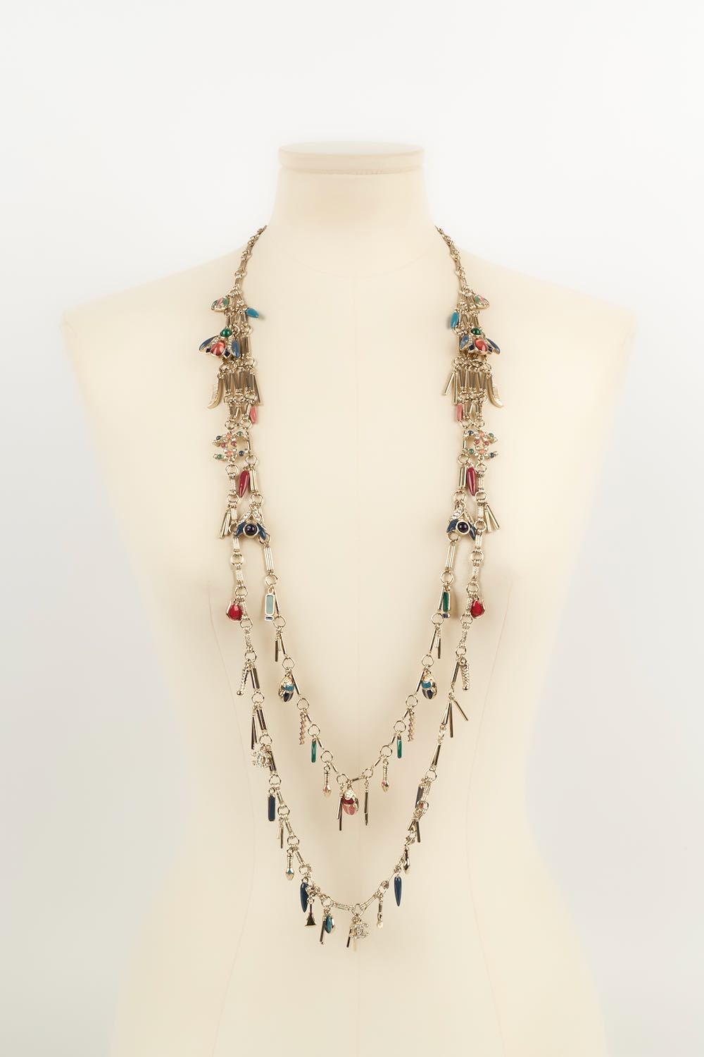 Collier Chanel DÃƒÆ’Ã‚Â©filÃƒÆ’Ã‚Â©
