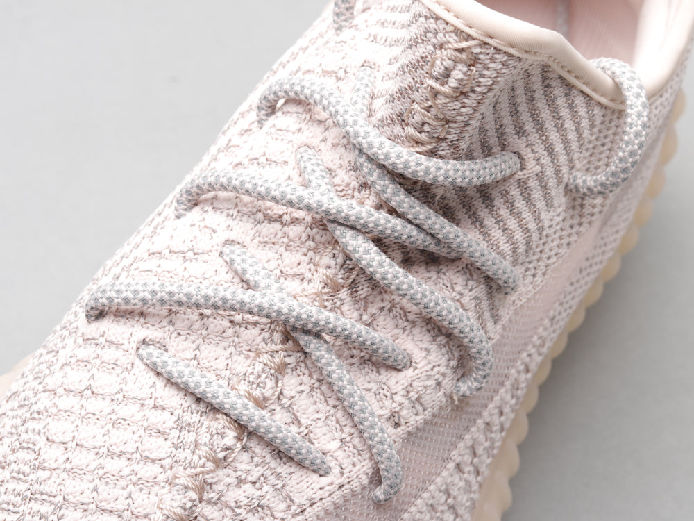 GLM - Yzy 350 Light Pink Sneaker