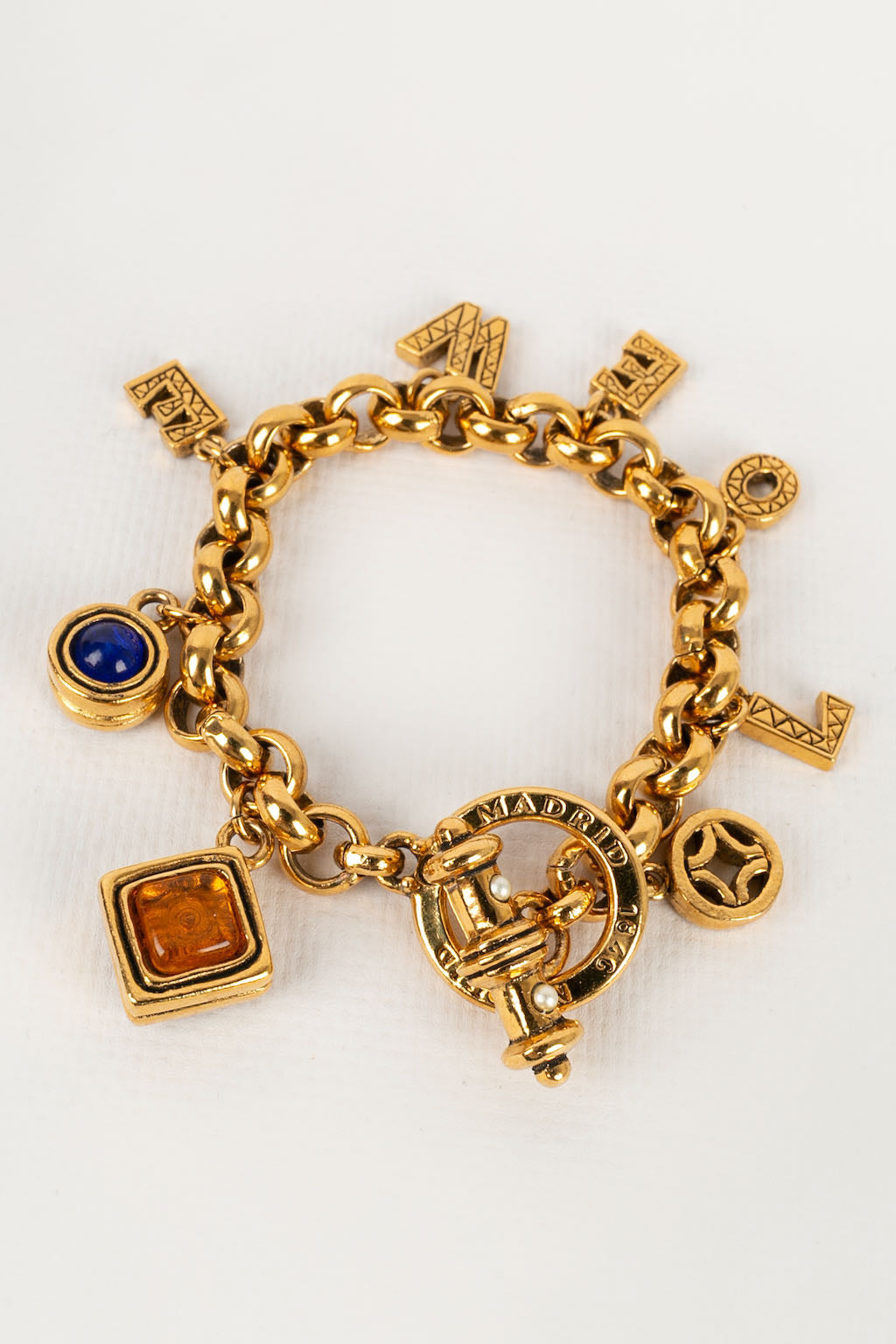 Bracelet charms Loewe