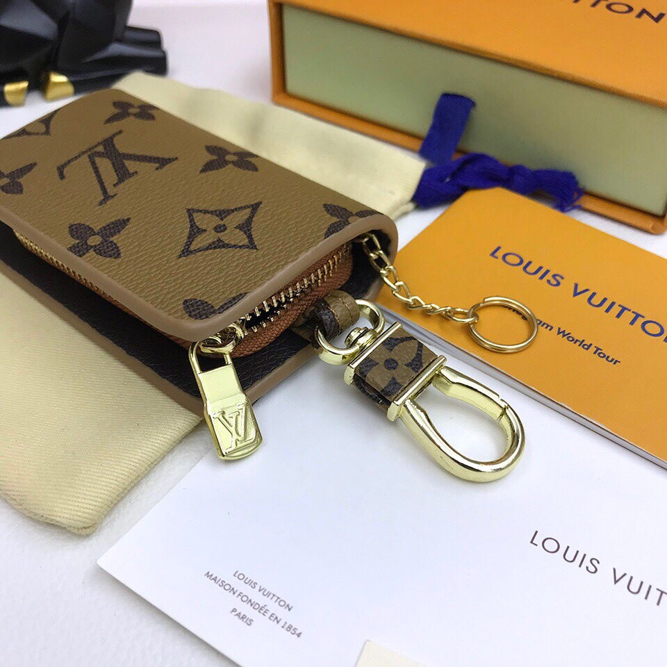 GLM -Top Quality Keychains LUV 065