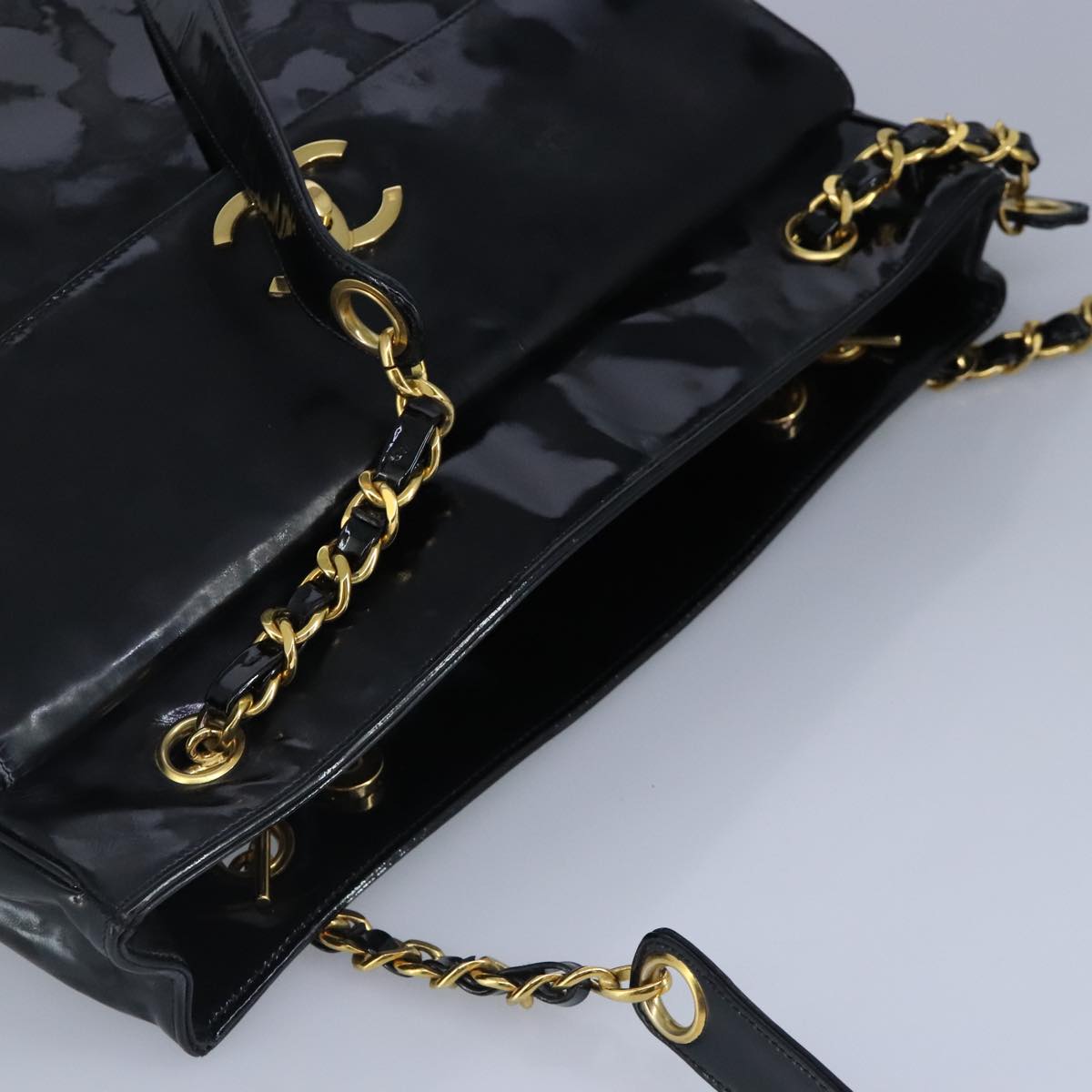 CHANEL Chain Tote Bag Patent leather Black Gold CC 97057