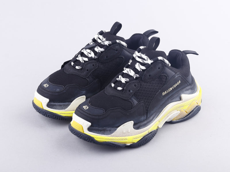 GLM - Bla Triple S Black And Yellow Sneaker