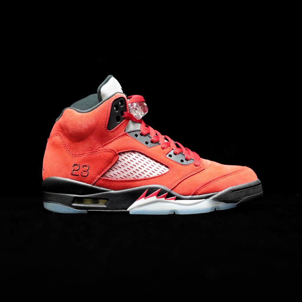 GLM - AJ5 Angry Bull