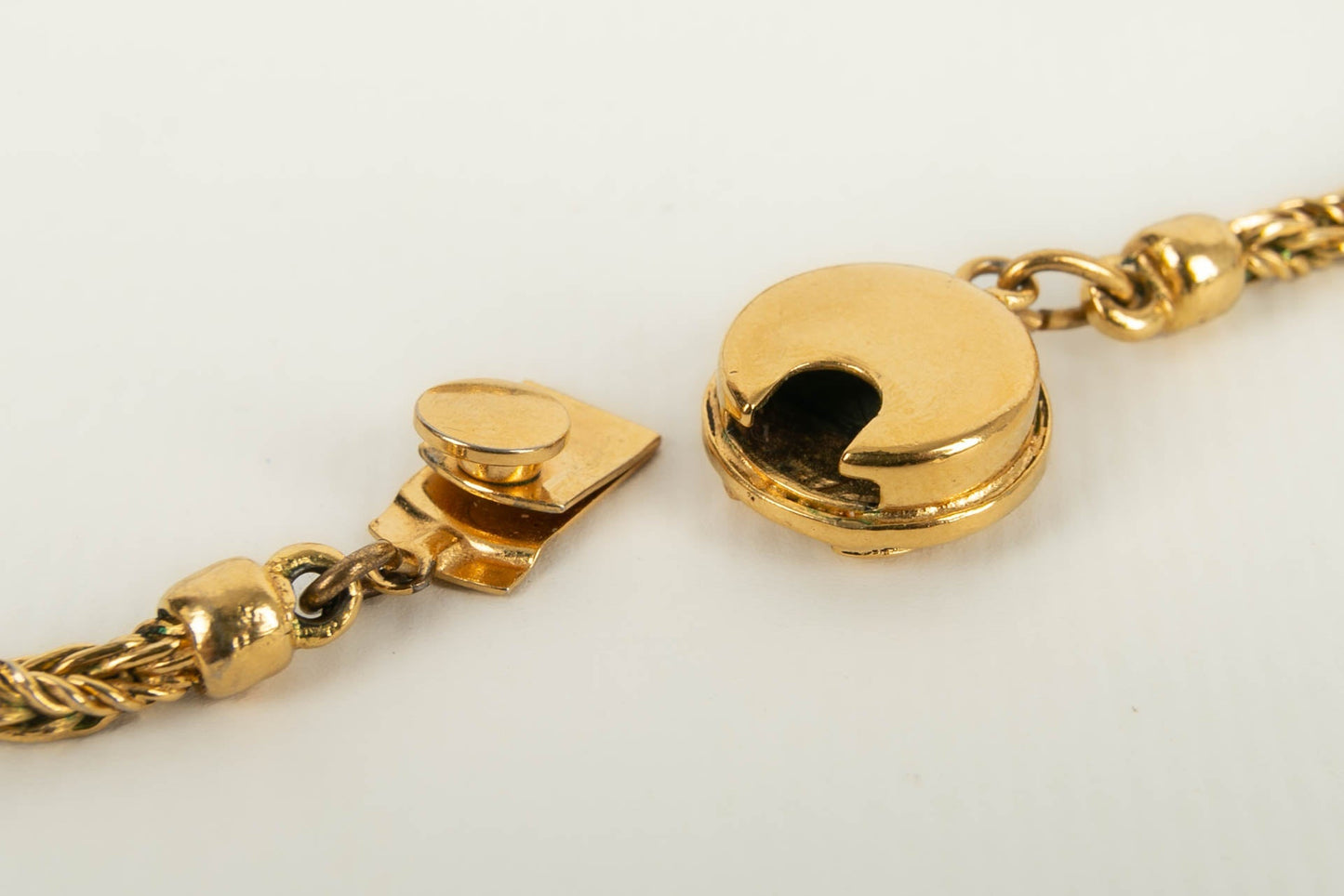 Collier "ScarabÃƒÆ’Ã‚Â©e" Chanel