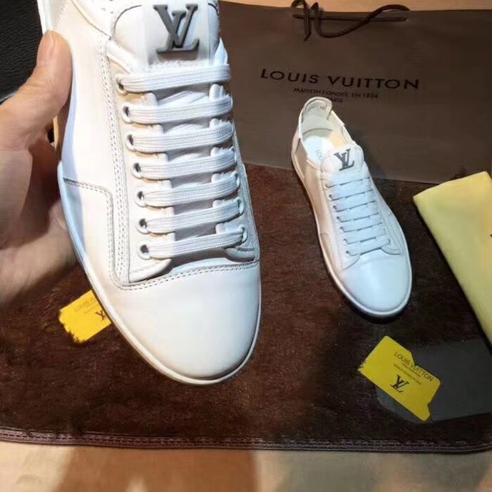GLM - Top Quality Luv Sneaker 058
