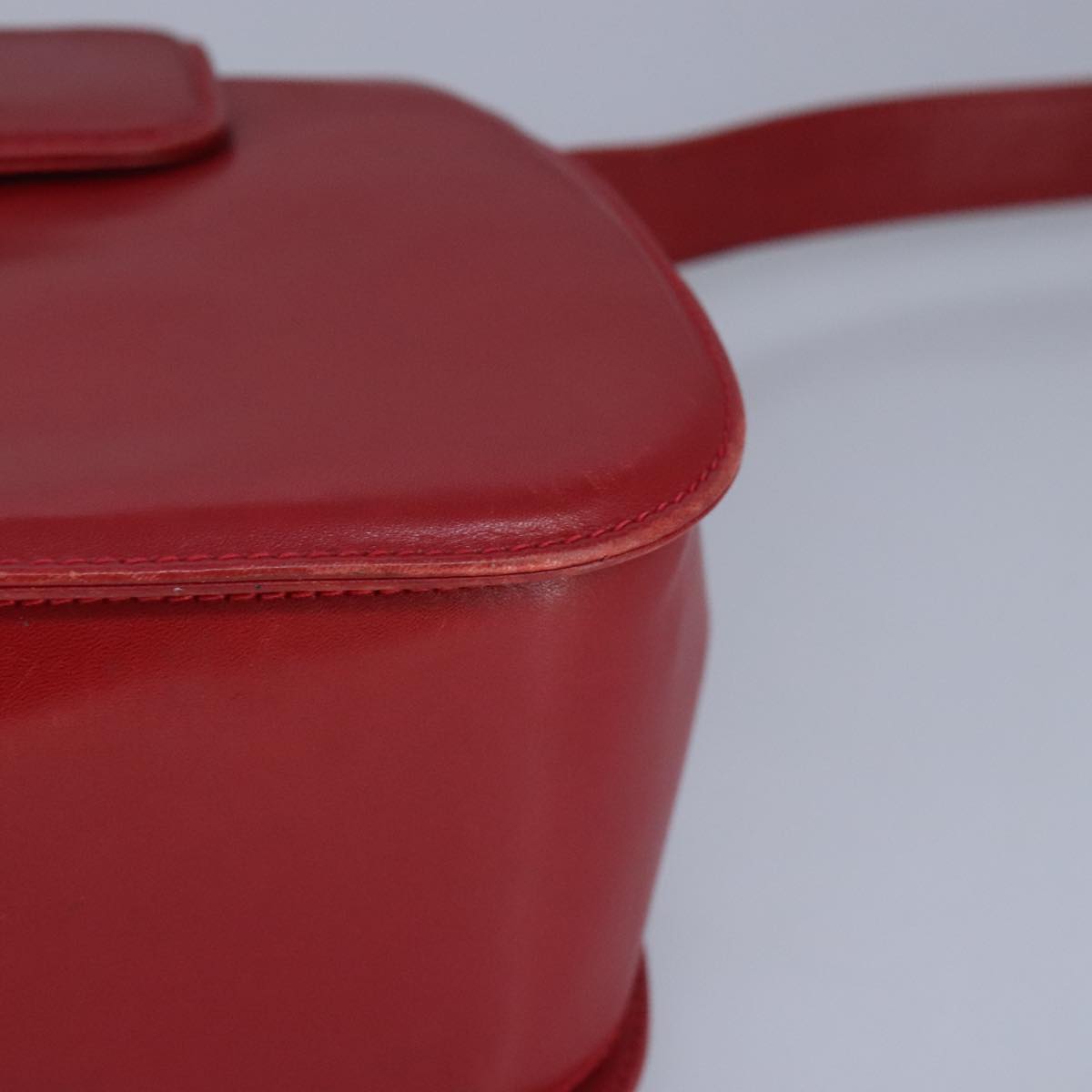 GUCCI Shoulder Bag Leather Red Gold 98126