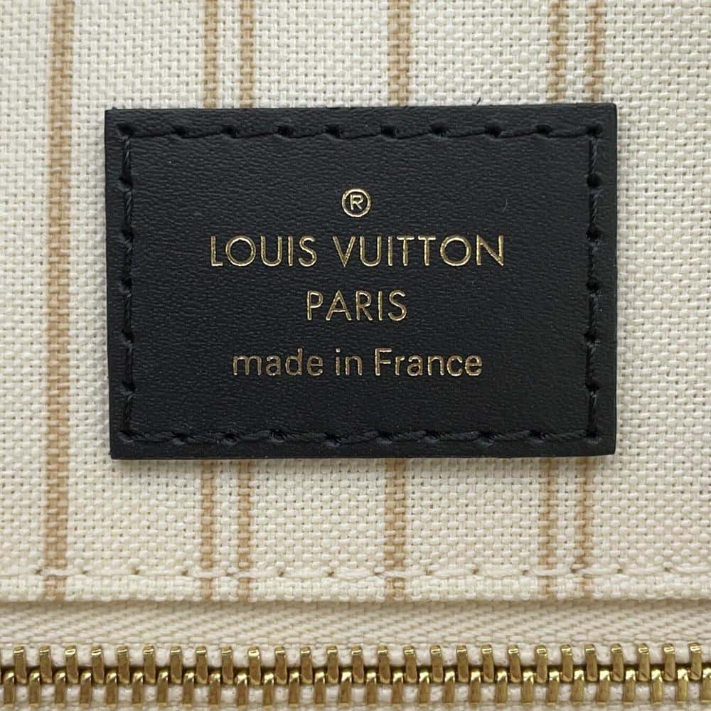 LOUIS VUITTON Onthego Ivoire M44675 Monogram / Jungle Size GM