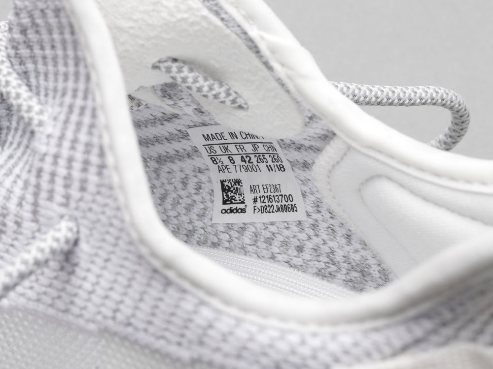 GLM - Yzy 350 White Starry Sky Sneaker