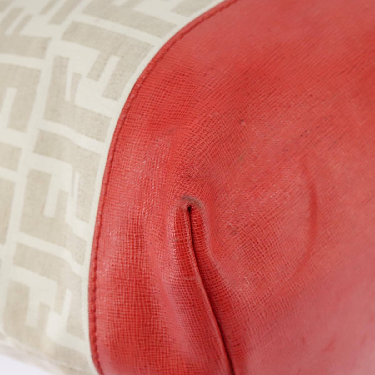 FENDI Zucca Canvas Tote Bag White Red 98476