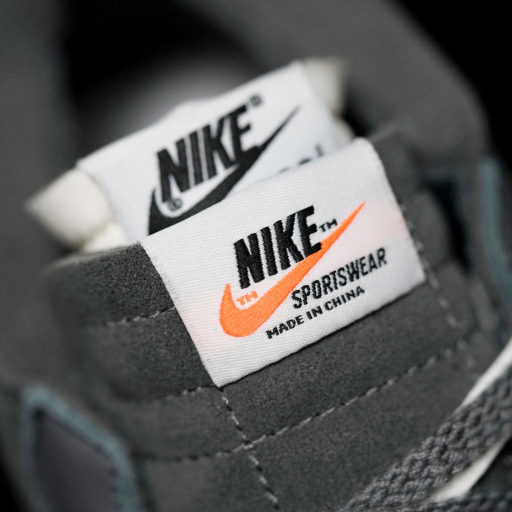 GLM - Sacai x Blazer Low Black & White