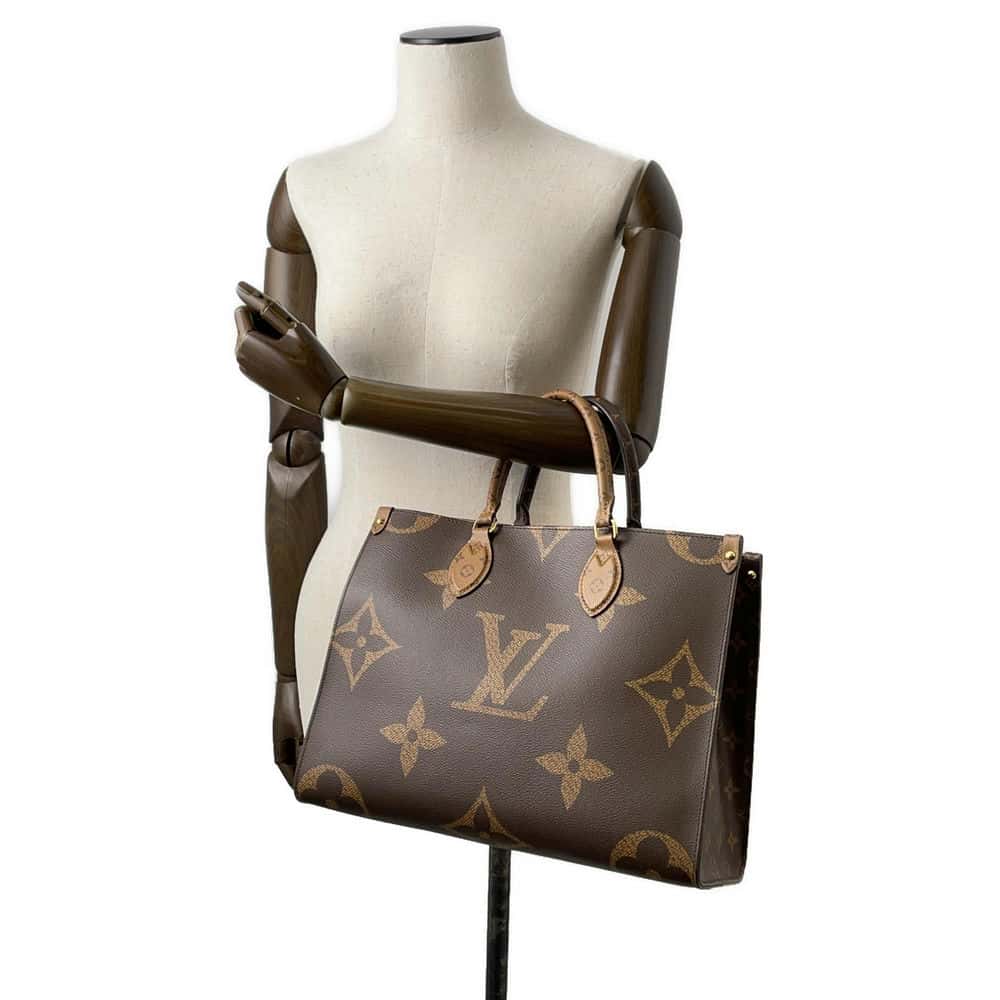 LOUIS VUITTON Onthego Red M45321 Monogram Monogram Reverse Canvas Monogram Giant Size MM