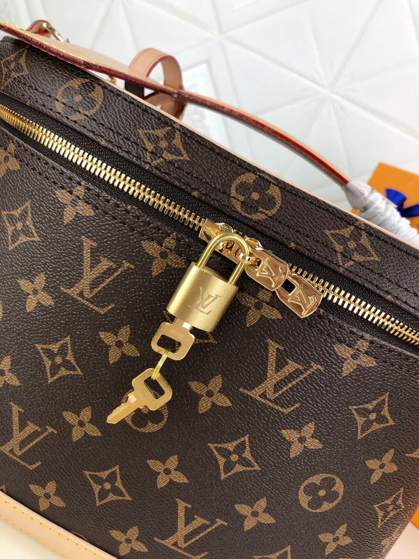 GLM - Top Quality Bags LUV 024