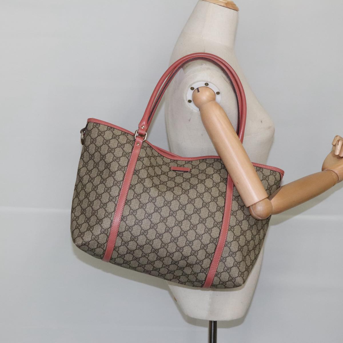 GUCCI GG Supreme Shoulder Bag PVC Beige 197953 99318