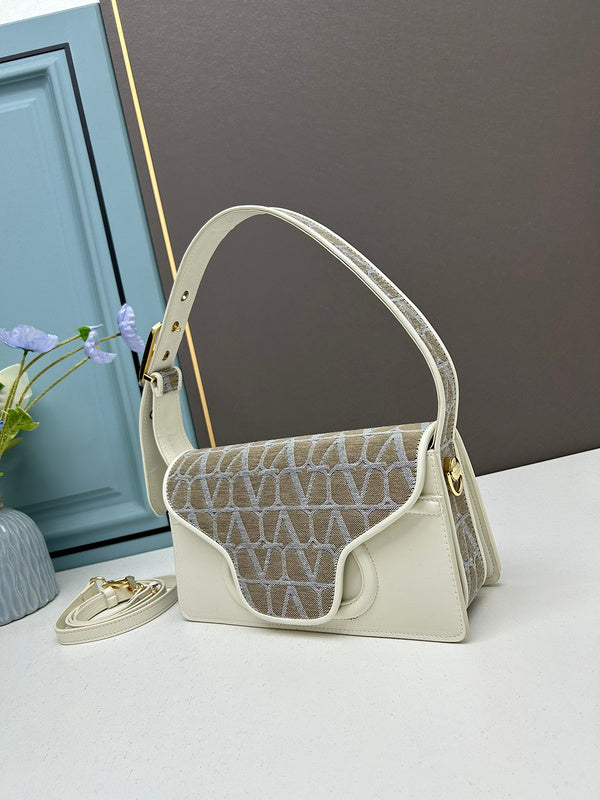 GLM - VEL Bags - 155