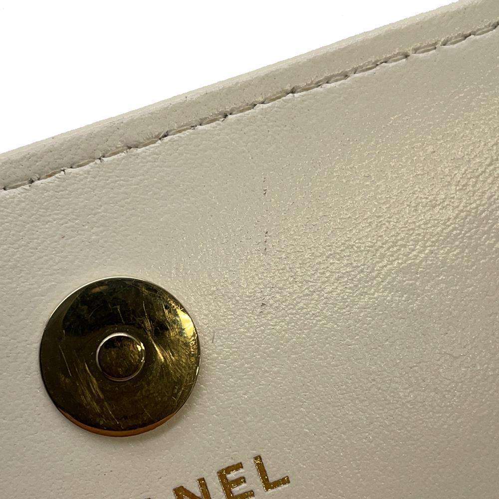 CHANEL Chain wallet White  Shiny Calf Leather