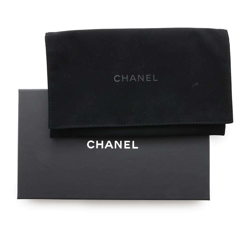 CHANEL Chain wallet White  Shiny Calf Leather