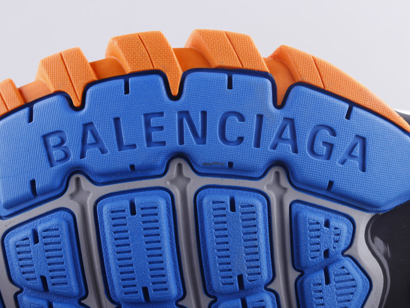 GLM - Bla Track Three Generations Sneaker