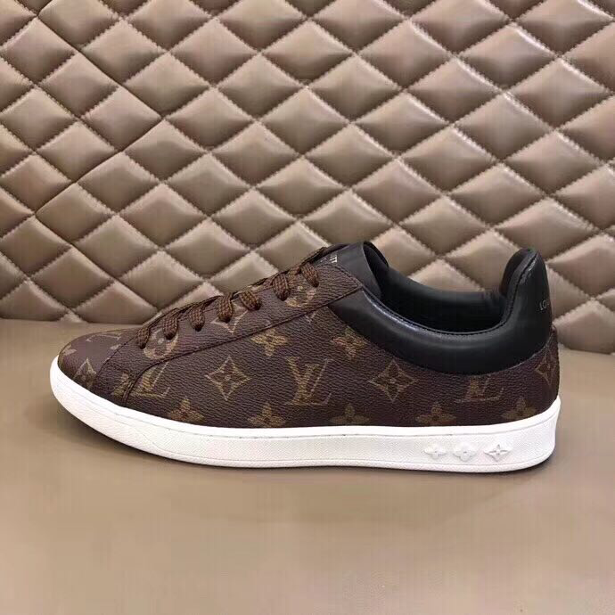 GLM - Top Quality Luv Sneaker 061