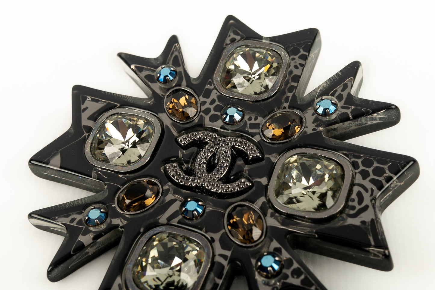 Broche cc Chanel 2006