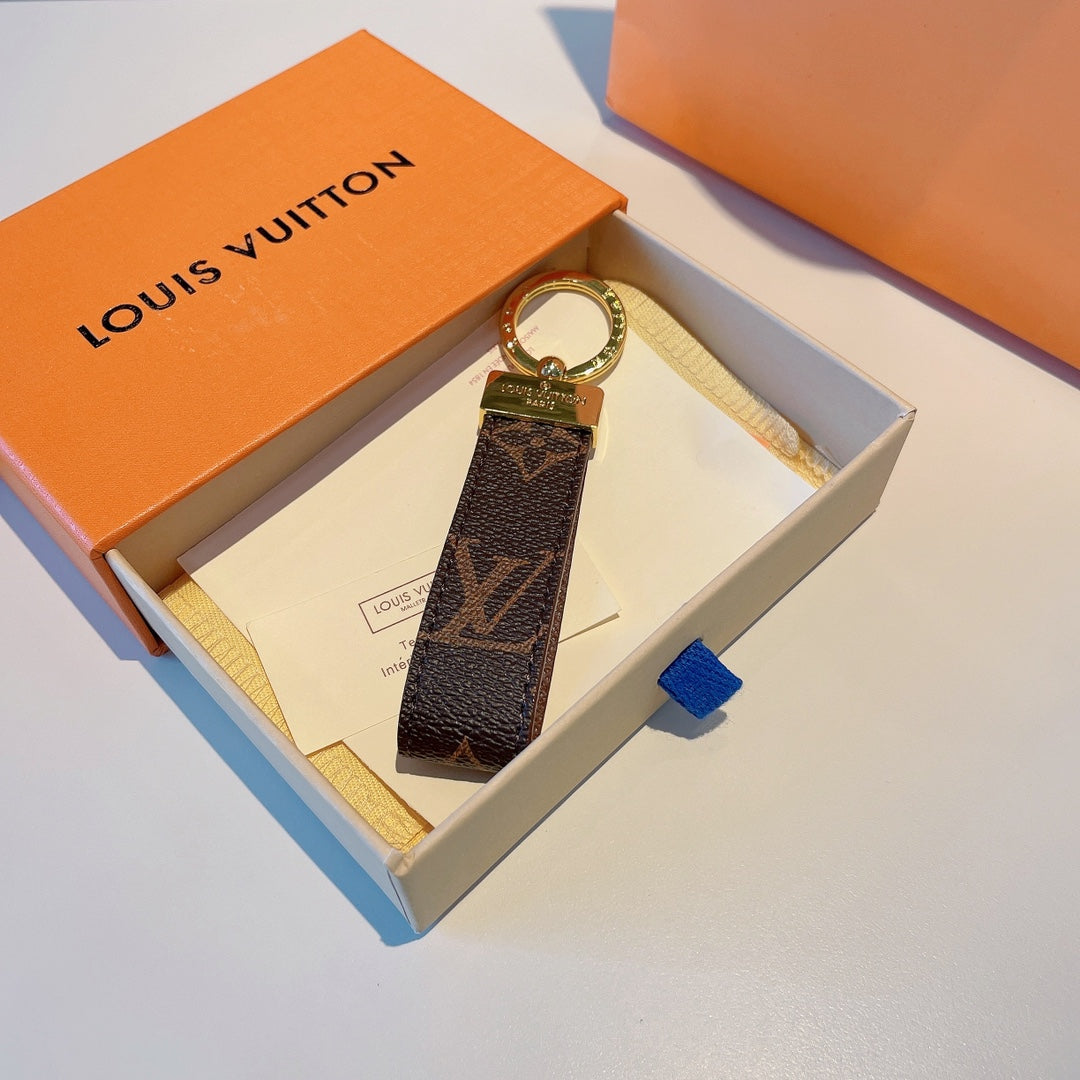 GLM - Top Quality Keychains LUV 030