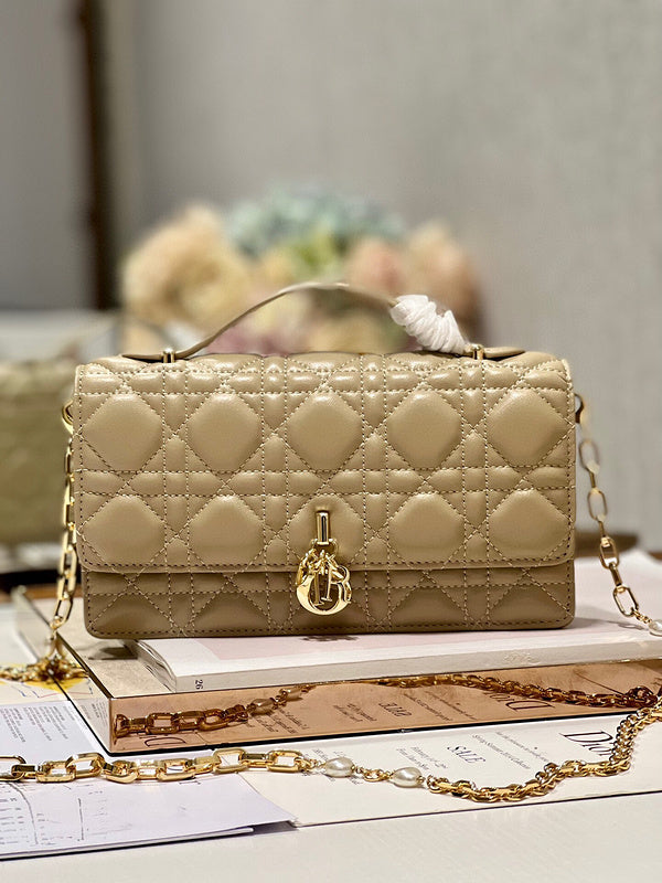 GLM - Dir Bags - 1411