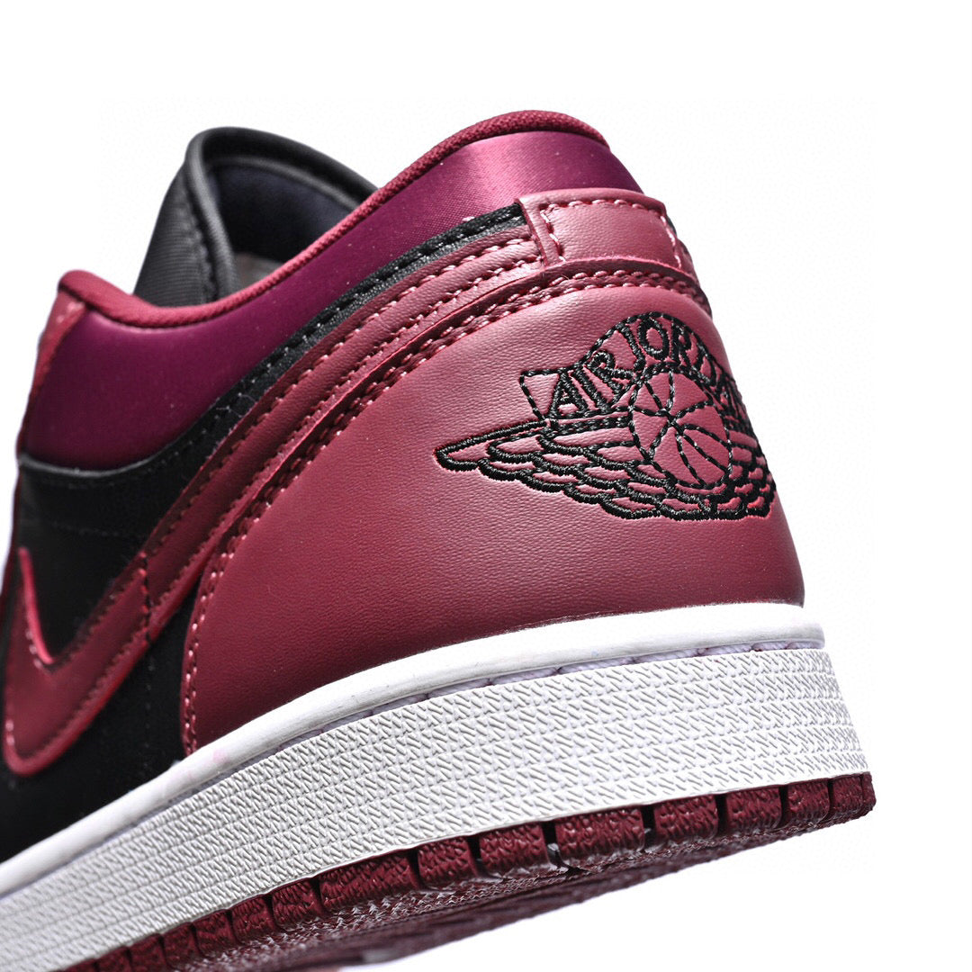 GLM - AJ1 low wine red metal wings