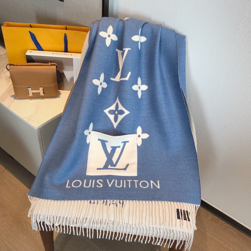 Top Quality LUV  Scarf 013