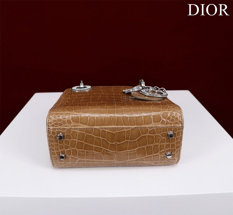 GLM - Dir Bags - 1660