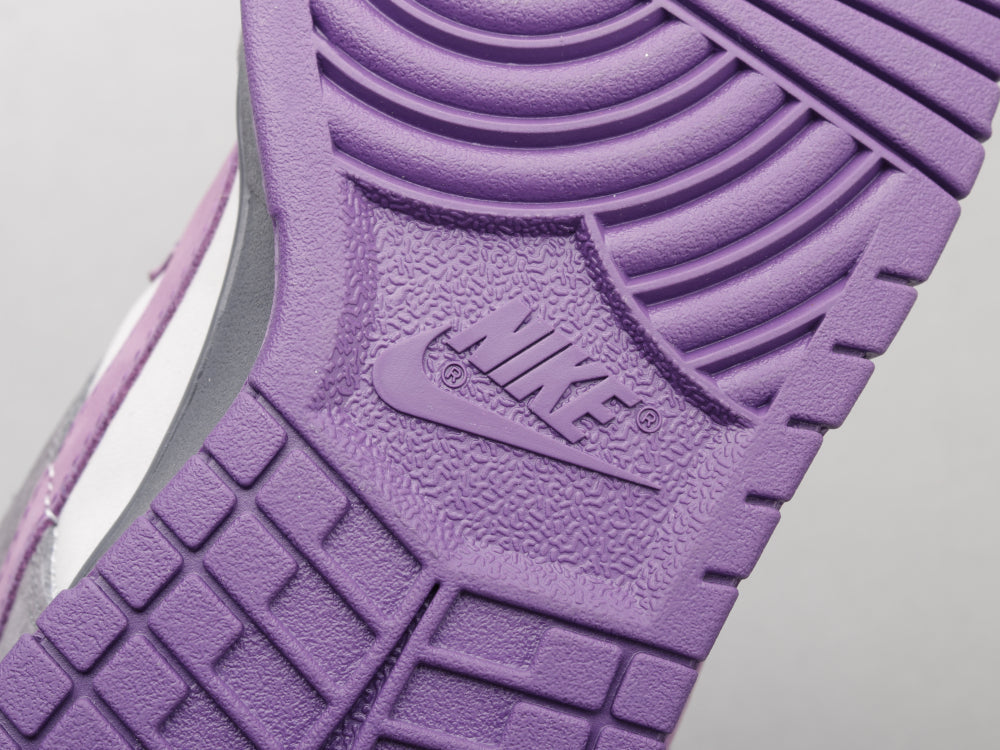 GLM - Grey-purple pigeon