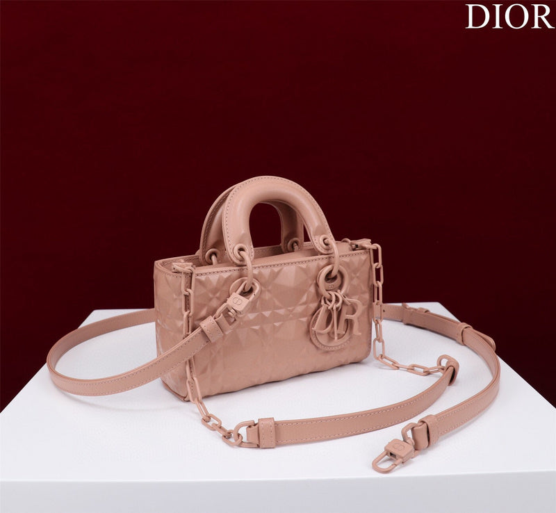 GLM - Dir Bags - 1672