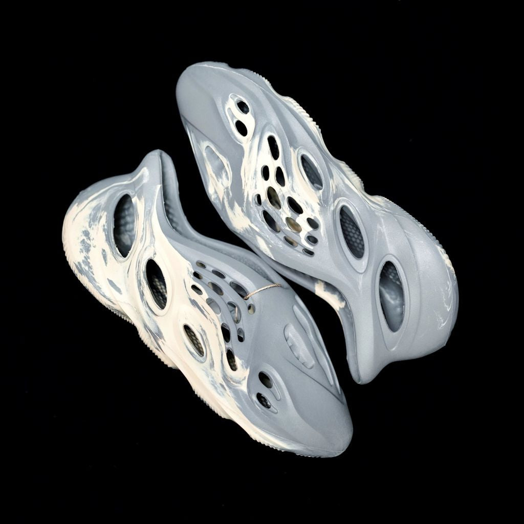 GLM - Yzy Foam Runner Clog Grey CaGLM Sneaker